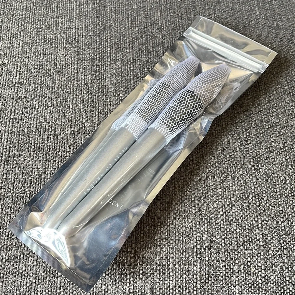 Belle En Argent - Bronze & Buff Makeup Brush Duo